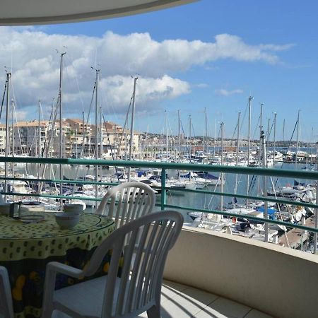 Frejus: Appt 2P, 5 Pers, Piscine, Plage A 150M, Parking, Animaux Ok - Fr-1-226A-357 Buitenkant foto