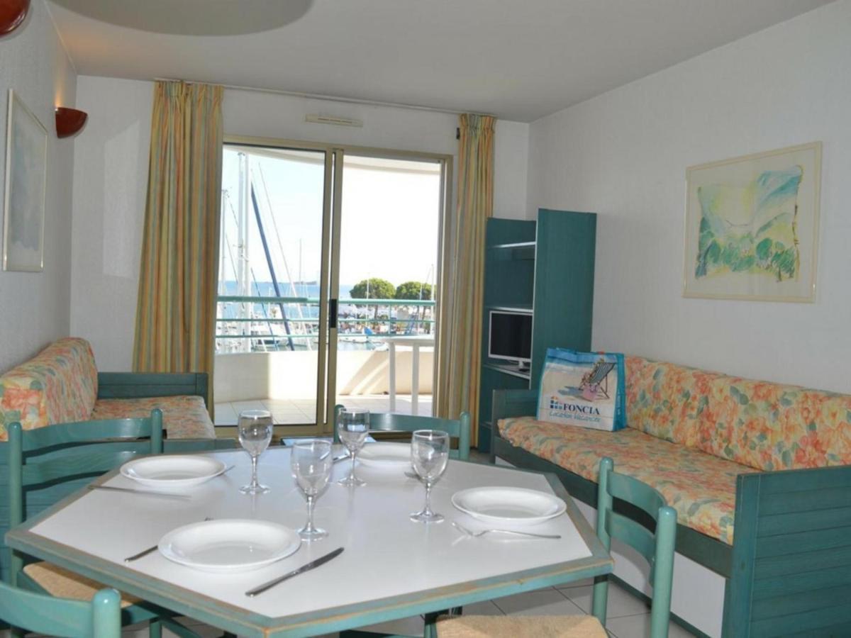 Frejus: Appt 2P, 5 Pers, Piscine, Plage A 150M, Parking, Animaux Ok - Fr-1-226A-357 Buitenkant foto