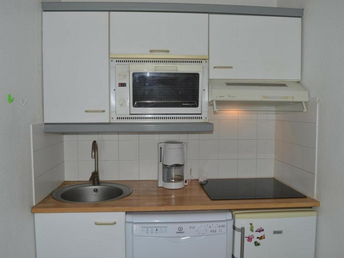Frejus: Appt 2P, 5 Pers, Piscine, Plage A 150M, Parking, Animaux Ok - Fr-1-226A-357 Buitenkant foto