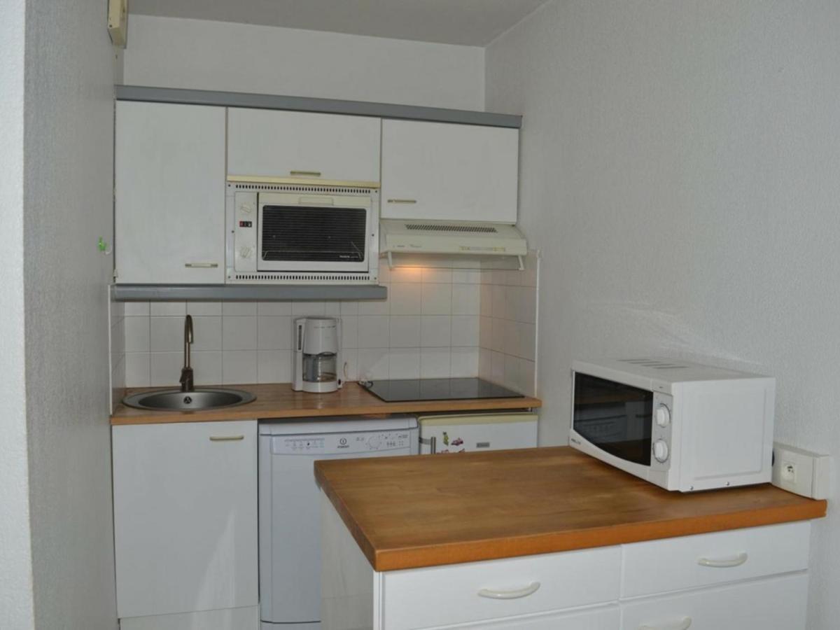 Frejus: Appt 2P, 5 Pers, Piscine, Plage A 150M, Parking, Animaux Ok - Fr-1-226A-357 Buitenkant foto