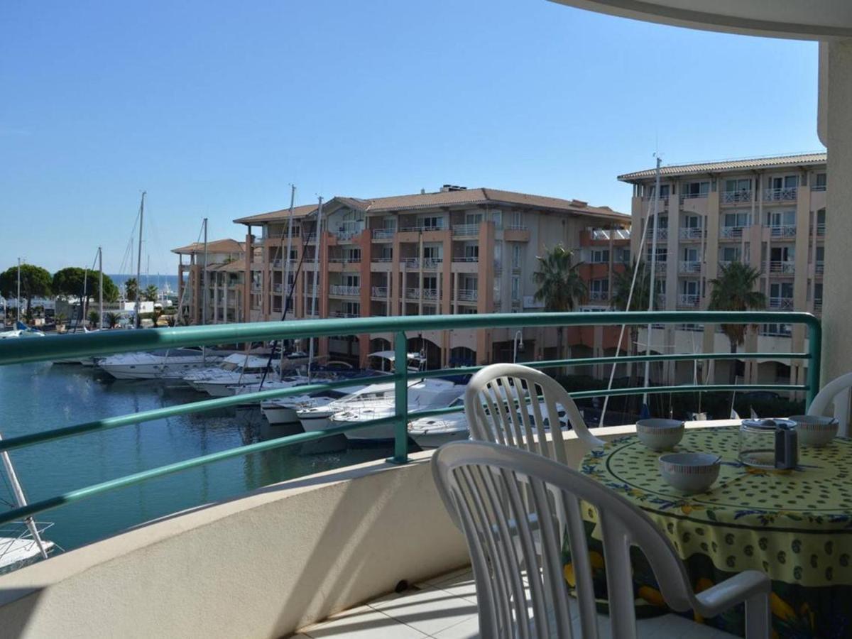 Frejus: Appt 2P, 5 Pers, Piscine, Plage A 150M, Parking, Animaux Ok - Fr-1-226A-357 Buitenkant foto