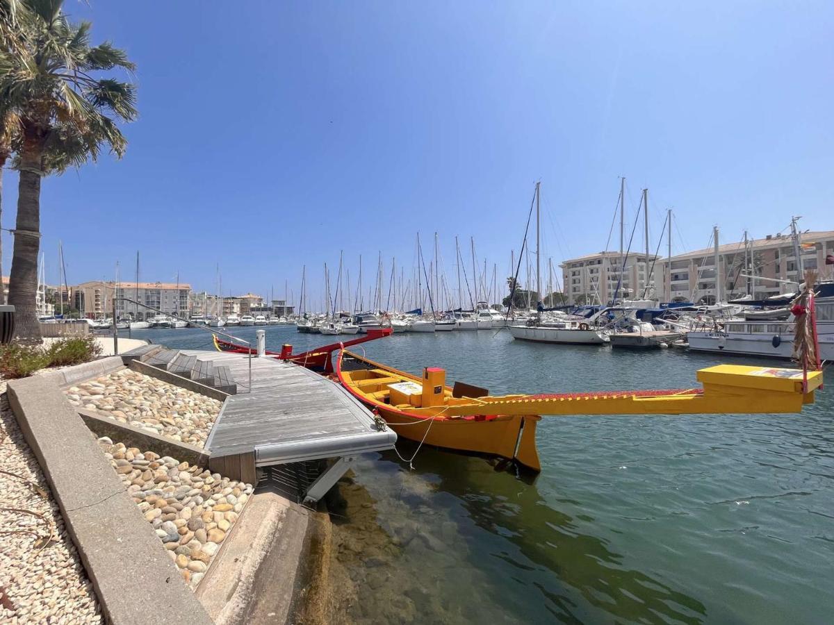 Frejus: Appt 2P, 5 Pers, Piscine, Plage A 150M, Parking, Animaux Ok - Fr-1-226A-357 Buitenkant foto